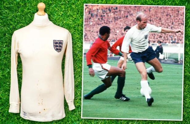 太阳报：博比-查尔顿爵士1966年世界杯落场签名球衣将进行拍卖